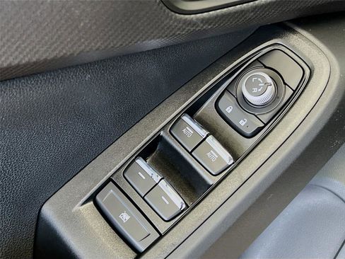 New 2026 Subaru Crosstrek 2.5i Limited image 18