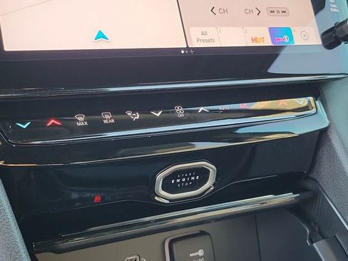 New 2026 Jeep Grand Cherokee Altitude RWD image 30
