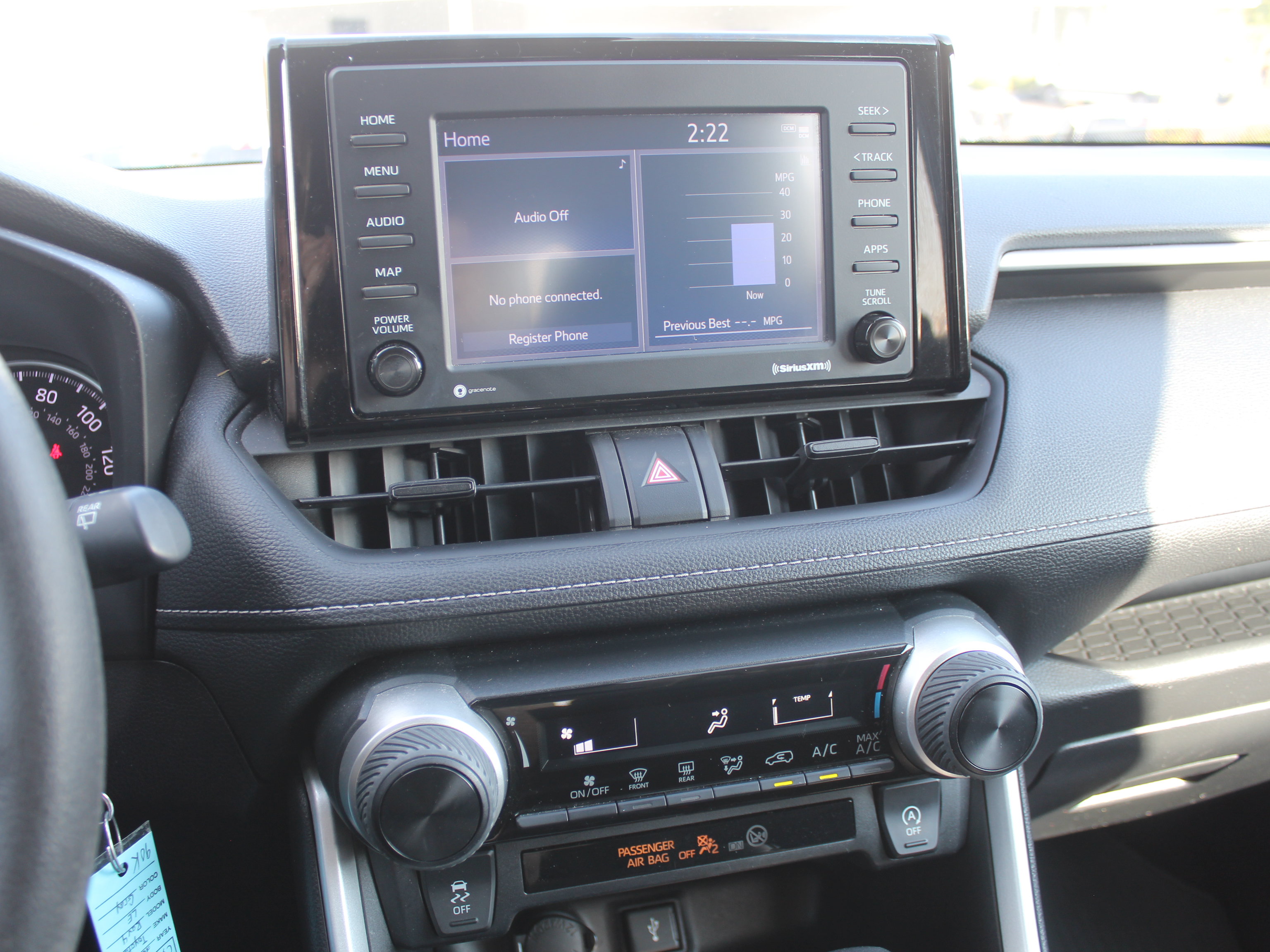 Used 2021 Toyota RAV4 LE AWD/4WD image 8