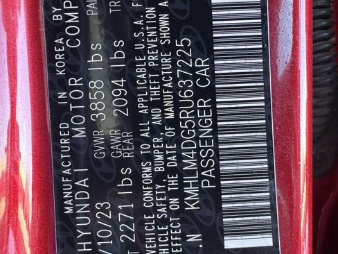 Used 2024 Hyundai Elantra SEL image 29