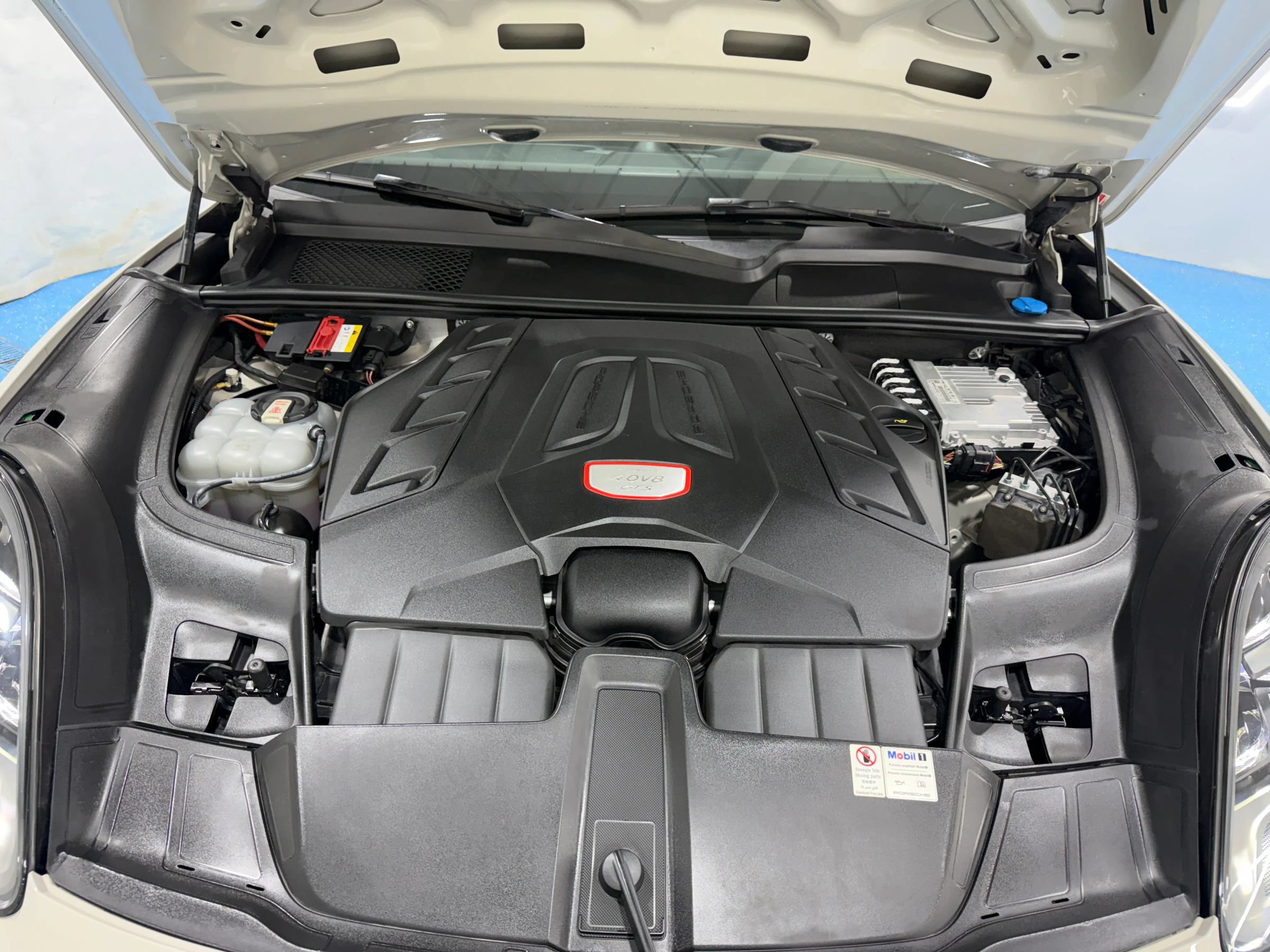 Used 2021 Porsche Cayenne GTS AWD/4WD image 47
