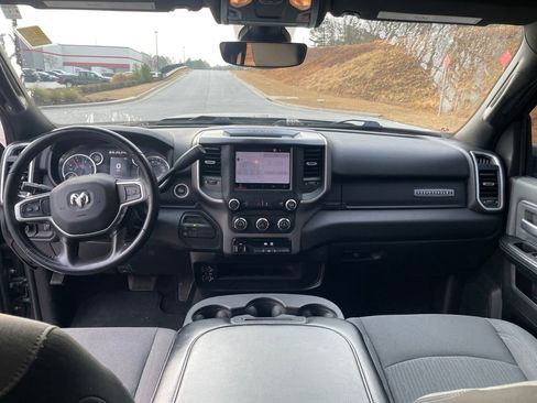 Used 2023 RAM 2500 Big Horn w/ Level 1 Equipment Group image 28