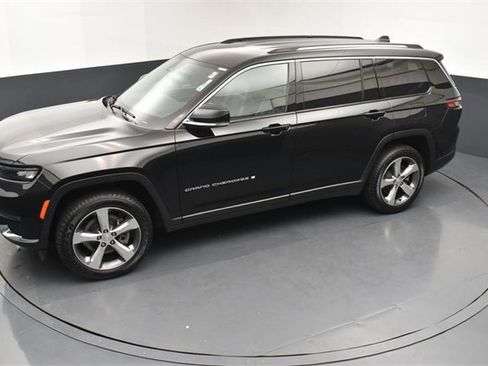 Used 2021 Jeep Grand Cherokee L Limited w/ Trailer Tow Group (B) image 15