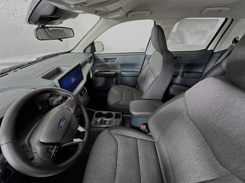 New 2026 Ford Maverick XLT w/ XLT Luxury Package image 11