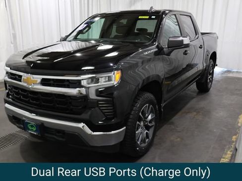 Used 2023 Chevrolet Silverado 1500 LT AWD/4WD image 6