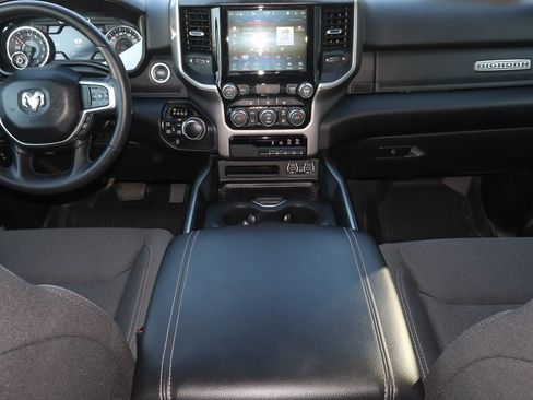 Used 2022 RAM 1500 Big Horn AWD/4WD image 9