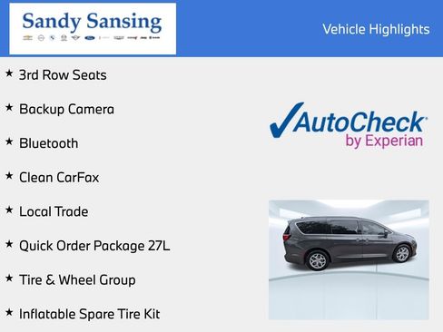 Used 2018 Chrysler Pacifica Touring-L w/ Tire & Wheel Group FWD image 7