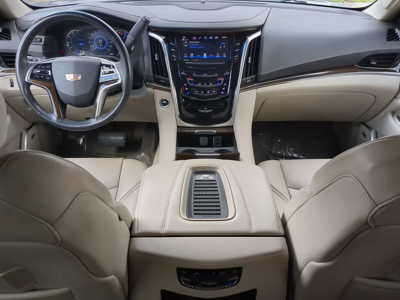 Used 2020 Cadillac Escalade Premium Luxury w/ Escalade Sport Edition AWD/4WD image 16