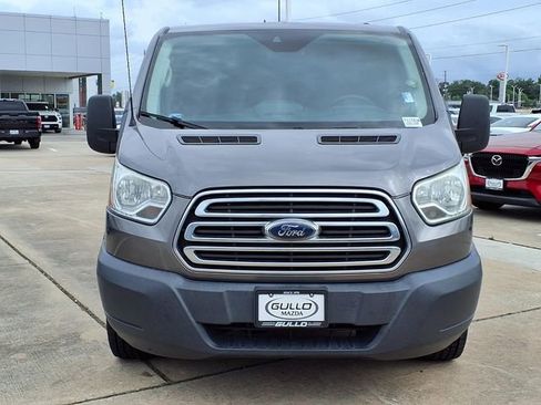 Used 2015 Ford Transit 150 XLT RWD image 3