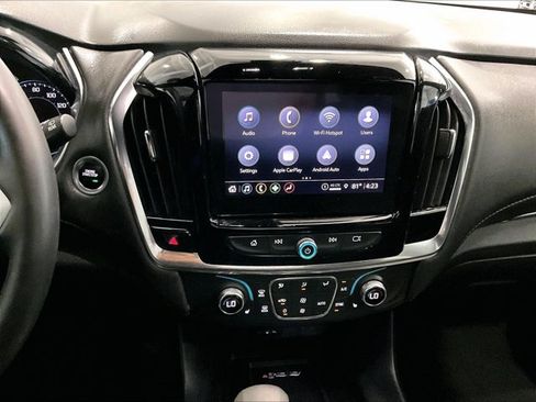 Used 2023 Chevrolet Traverse LT FWD image 24