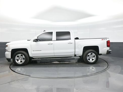 Used 2018 Chevrolet Silverado 1500 LT w/ All Star Edition image 4