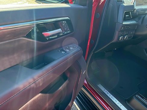 New 2026 Chevrolet Tahoe Premier w/ Sun And Tow Package image 13