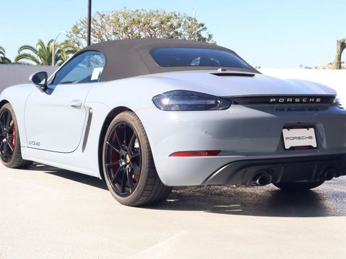 New 2025 Porsche 718 Boxster GTS image 3