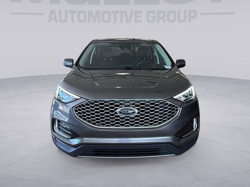 Certified 2023 Ford Edge SEL w/ Convenience Package AWD/4WD image 8