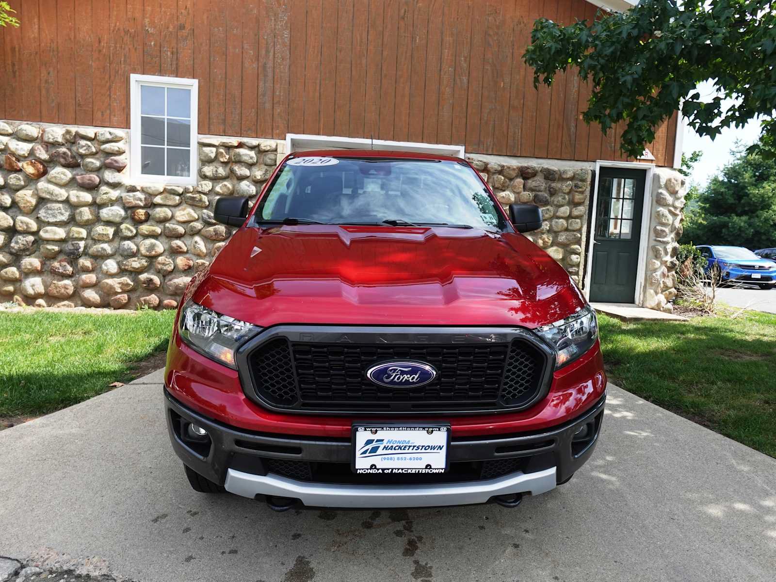 Used 2020 Ford Ranger XLT w/ Equipment Group 302A Luxury AWD/4WD image 2