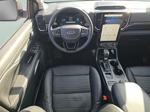 New 2025 Ford Ranger Lariat w/ FX4 Off-Road Package image 4