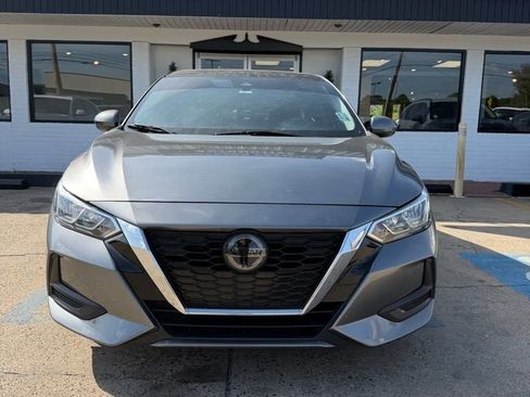 Used 2021 Nissan Sentra S FWD image 2