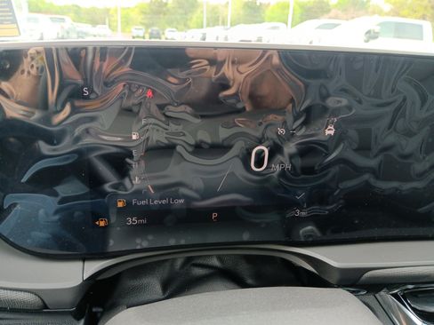 New 2026 Buick Envista Sport Touring image 8