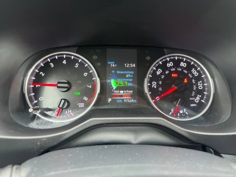 Used 2020 Toyota RAV4 XLE Premium w/ All Weather Liner Package AWD/4WD image 20