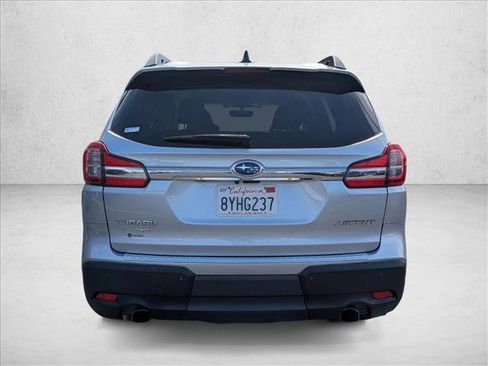 Used 2021 Subaru Ascent Premium w/ Convenience Package AWD/4WD image 6