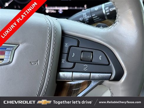 Used 2021 Cadillac Escalade Premium Luxury Platinum image 18