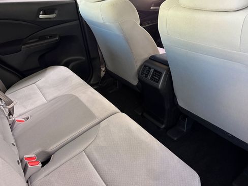 Used 2015 Honda CR-V LX image 29