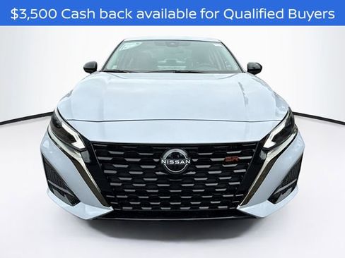 New 2025 Nissan Altima 2.5 SR w/ SR Premium Package image 2