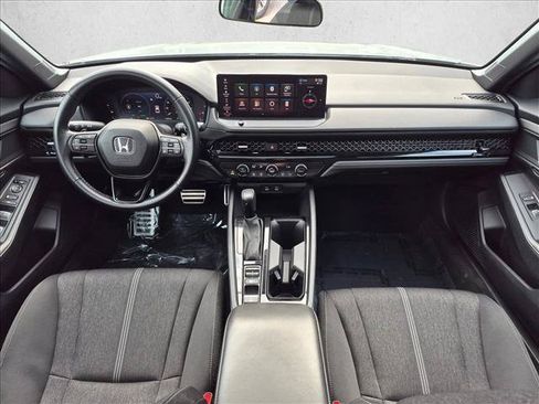 Used 2024 Honda Accord Sport image 20
