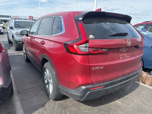 Used 2024 Honda CR-V EX image 3