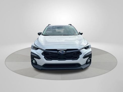 Certified 2025 Subaru Crosstrek 2.5i Limited w/ Crosstrek Mirror Package image 2