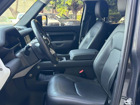 Used 2023 Land Rover Defender 110 S AWD/4WD image 5