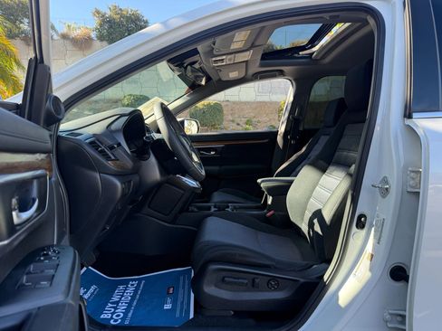 Used 2019 Honda CR-V EX image 9