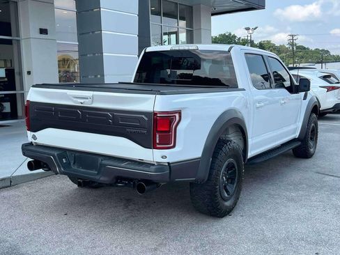 Used 2018 Ford F150 Raptor w/ Equipment Group 802A Luxury AWD/4WD image 3