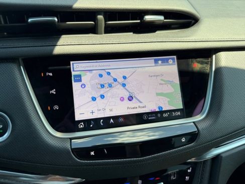 Used 2023 Cadillac XT5 Premium Luxury w/ Technology Package FWD image 16