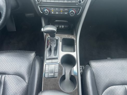 Used 2017 Kia Optima EX w/ Premium Package image 14