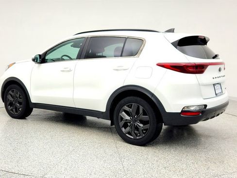Used 2021 Kia Sportage S image 7