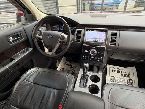 Used 2019 Ford Flex Limited w/ Class III Trailer Tow Package AWD/4WD image 24