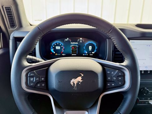 New 2025 Ford Bronco Big Bend w/ Black Diamond Package AWD/4WD image 22