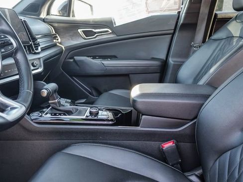 Certified 2024 Kia Sportage X-Line w/ X-Line Premium Package image 18