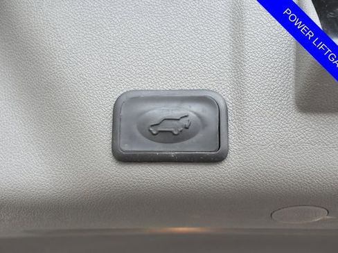 Used 2015 GMC Acadia SLE AWD/4WD image 7