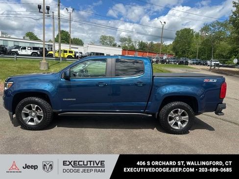 Used 2019 Chevrolet Colorado Z71 AWD/4WD image 11