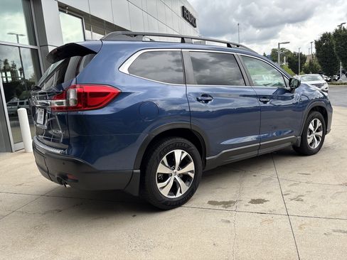 Used 2020 Subaru Ascent Premium w/ Convenience Package AWD/4WD image 12