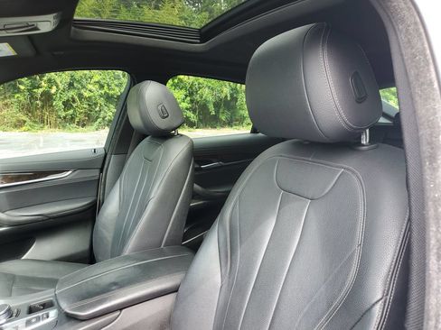 Used 2018 BMW X6 sDrive35i RWD image 18