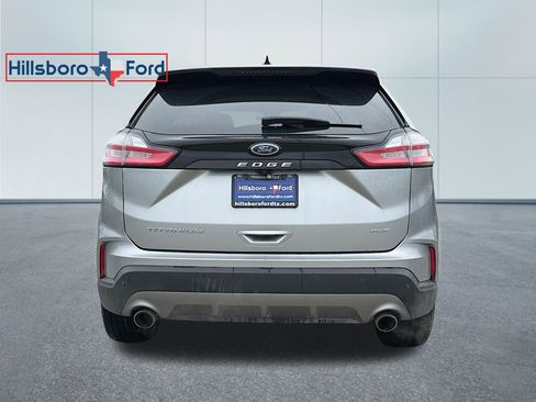 Used 2023 Ford Edge Titanium AWD/4WD image 7
