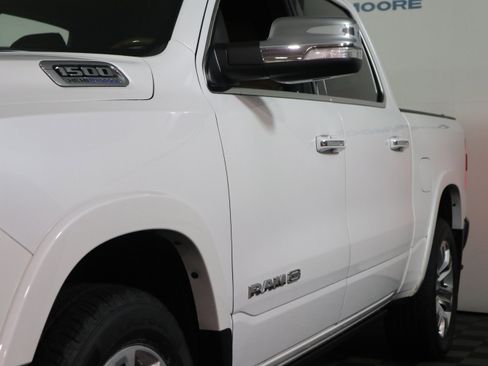 Used 2022 RAM 1500 Limited AWD/4WD image 11