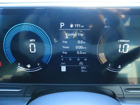 New 2026 Hyundai Kona SE image 11