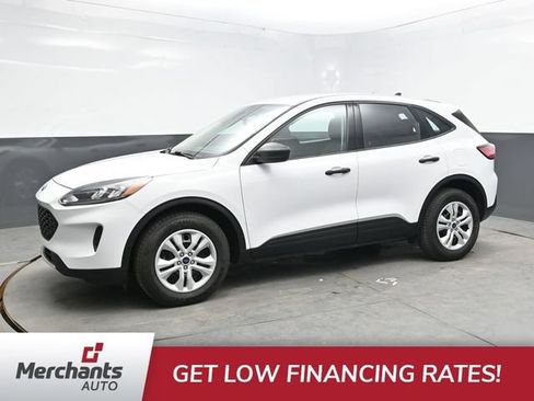 Used 2022 Ford Escape S AWD/4WD image 3