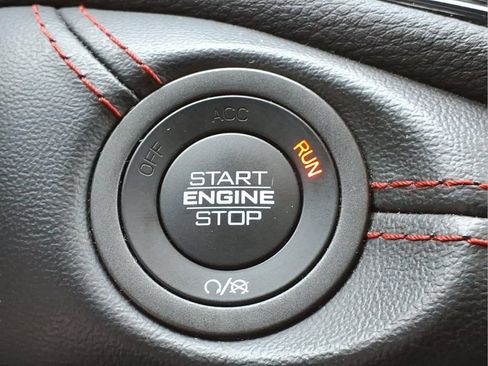Used 2025 Dodge Durango GT AWD/4WD image 22