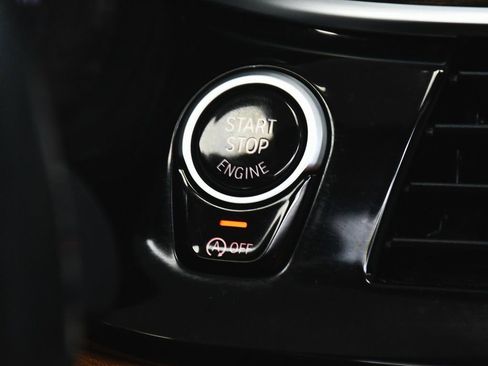 Used 2022 BMW 530i xDrive w/ Convenience Package image 28