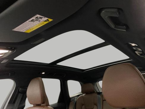 Used 2024 Volvo XC60 T8 Plus w/ Climate Package image 30